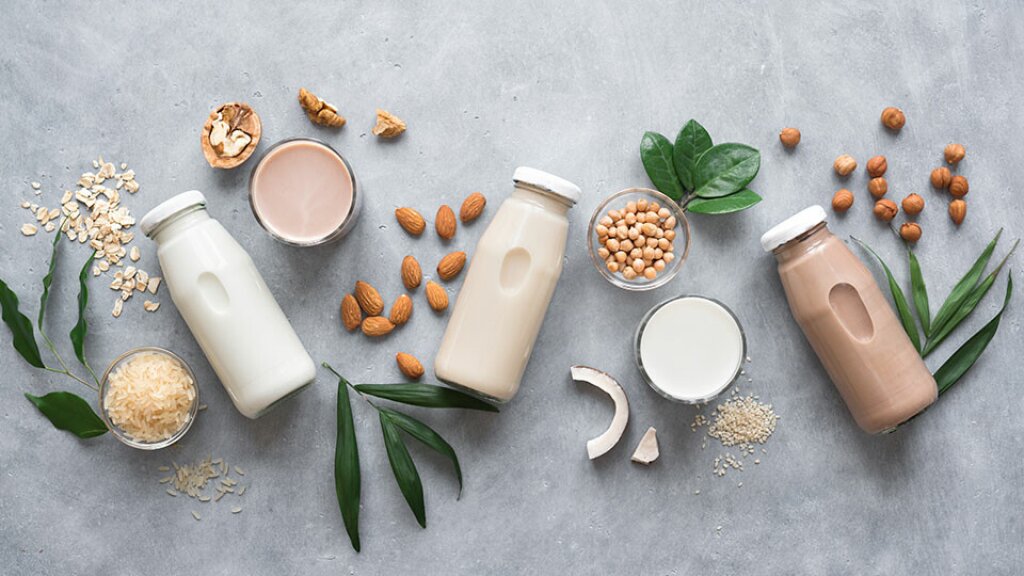ALPMA processing technology for plant-based milk alternatives – Process: mixing & enzymation of the grain, heating & cooling, decanter solid-liquid separation, addition of formulation ingredients, mixing, heating, storage.